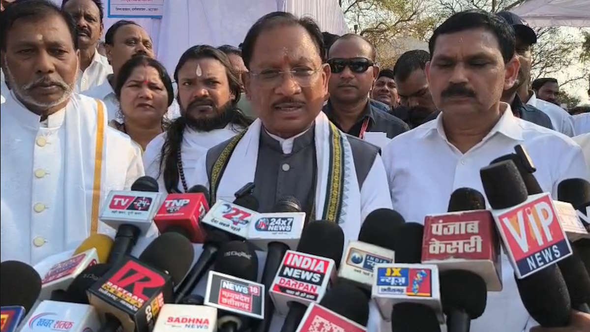 गुरु घासीदास की जन्मस्थली से मुख्यमंत्री साय का ऐलान, ‘होली में निरस्त नहीं होगा ड्राई डे, गुरु घासीदास की जन्मस्थली से मुख्यमंत्री साय का ऐलान, ‘होली में निरस्त नहीं होगा ड्राई डे,