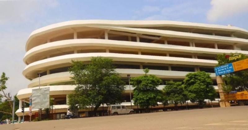 CG Crime : कलेक्टोरेट पार्किंग से 36.50 लाख की रकम गायब, करीबी दोस्त ने ही रची साजिश