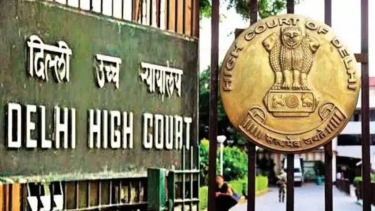 ये सम्मान के साथ जीने के अधिकार का उल्लंघन… घर के पास पब्लिक टॉयलेट पर दिल्ली हाई कोर्ट खफा ये सम्मान के साथ जीने के अधिकार का उल्लंघन… घर के पास पब्लिक टॉयलेट पर दिल्ली हाई कोर्ट खफा