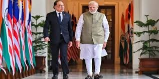 पीएम मोदी के मलेशिया दौरे से मजबूत हुए द्विपक्षीय संबंध, आतंकवाद और सहयोग पर दिया जोर