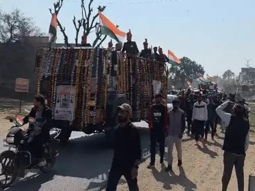 अग्निवीर करणसिंह राठौड़ की पार्थिव देह श्रीमाधोपुर पहुंची:तिरंगा यात्रा शुरू