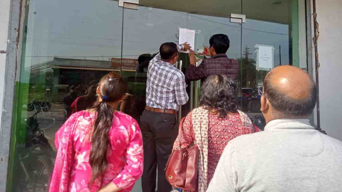 गर्ग सुपर स्पेशलिटी अस्पताल सील, नर्सिंग होम एक्ट के उल्लंघन पर प्रशासन ने की कार्रवाई