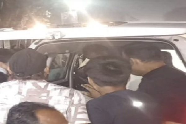 मैहर में भीषण सड़क हादसा: दो बाइकों की भिड़ंत में एक युवक की मौत, प्रतिष्ठित व्यापारी सहित दो गंभीर