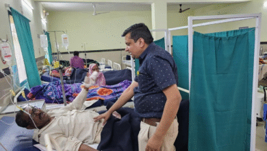 न्याय नहीं मिलने से ग्रामीण ने की आत्मदाह की कोशिश, कलेक्ट्रेट परिसर में मची अफरा-तफरी