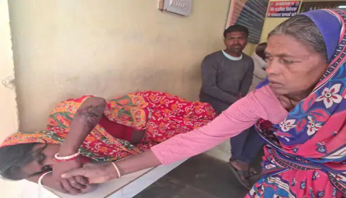 नल-जल योजना की चाबी को लेकर विवाद बना हिंसक, लाठी-डंडा और टांगी से हमला, सात लोग घायल