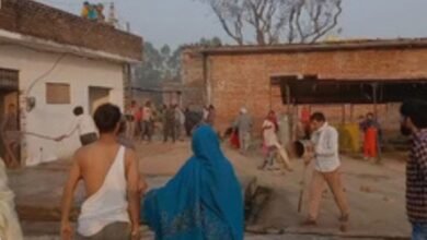 UP: SIR को लेकर हुआ विवाद…… BLO पर वोट काटने का आरोप; दो पक्षों में हुआ खूनी संघर्ष, 11 घायल