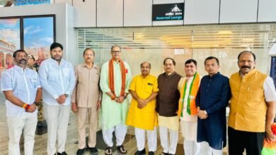 माना विमानतल पर भाजपा नेताओं ने ओडिशा के उपमुख्यमंत्री का किया स्वागत
