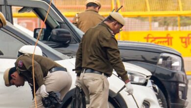 आखिर कब तक गिरफ्त से दूर रहेंगे स्कूलों को बम से उड़ाने की धमकी देने वाले? आज दिल्ली-NCR में कई फर्जी कॉल