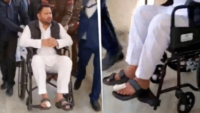 तेजस्वी यादव को क्या हुआ? व्हीलचेयर पर बैठकर पहुंचे विधानसभा