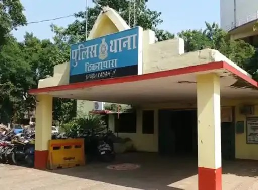 रायपुर में सराफा कारोबारी से 5 लाख की ठगी:ज्वैलरी लेकर पैसे लाने की बात कहकर फरार हुए पति-पत्नी, अब CCTV खंगाल रही पुलिस