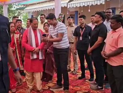 CM बोले- रतनलाल डांगी शिकायतों से सरकार छवि खराब:रामनवमी महायज्ञ में भी हुए शामिल, प्रदेशवासियों के सुख-समृद्धि और खुशहाली की कामना की