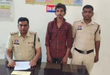 शराब के पैसे नहीं देने पर व्यापारी पर हमला, ब्लेड से गले-पेट और हाथों पर वार; आरोपी गिरफ्तार