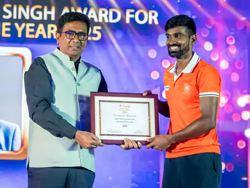 नई दिल्ली में हॉकी खिलाड़ियों का सम्मान, उत्कृष्ट प्रदर्शन पर नकद पुरस्कार नई दिल्ली में हॉकी खिलाड़ियों का सम्मान, उत्कृष्ट प्रदर्शन पर नकद पुरस्कार
