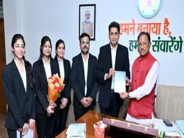 GSTSaar ऐप लॉन्च, मुख्यमंत्री ने किया विमोचन:AI चैटबॉट समेत कई उपयोगी फीचर्स, एडवोकेट विवेक सारस्वत बोले- जीएसटी से जुड़ी कानूनी जानकारियां मिलेंगी