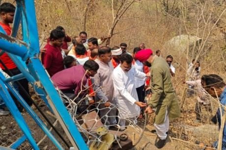 खल्लारी रोपवे हादसा : कांग्रेस की जांच टीम ने घटनास्थल का किया निरीक्षण