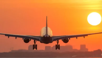 पश्चिम एशिया संकट: DGCA ने एयरलाइंस को खाड़ी देशों के हवाई क्षेत्र से बचने की सलाह दी