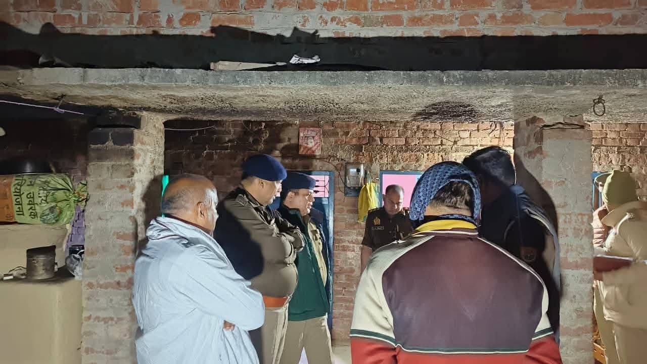 बहराइच में खून की होली: जमीन के पैसों पर सनकी बेटे का खूनी तांडव, माता-पिता-दादी और बहन की कर दी हत्या