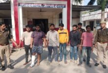 इटावा : होटल में चल रहे देह व्यापार का भंडाफोड़, 6 पुरुष व 2 महिलाएं गिरफ्तार