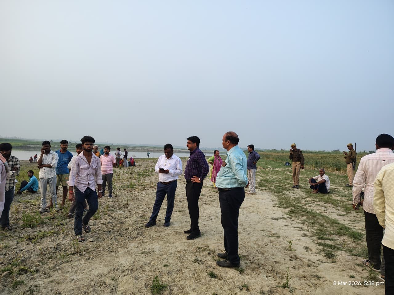 उत्तर प्रदेश: नदी में नहाते समय डूबे चार बच्चे, एक लापता, तीन को ग्रामीणों ने बचाया