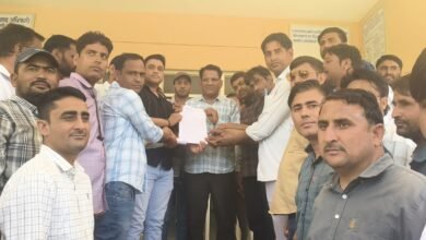 राजस्थान: जेई के निलंबन पर कुचामन में बिजली कर्मियों का कार्य बहिष्कार और धरना, बहाली के साथ की ये मांग…