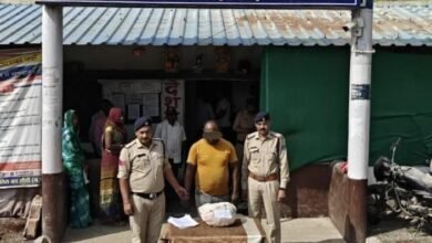 जामोड़ी पुलिस की बड़ी कार्रवाई: झाड़ियों में छिपाकर बेची जा रही नशीली कफ सिरप बरामद, आरोपी गिरफ्तार