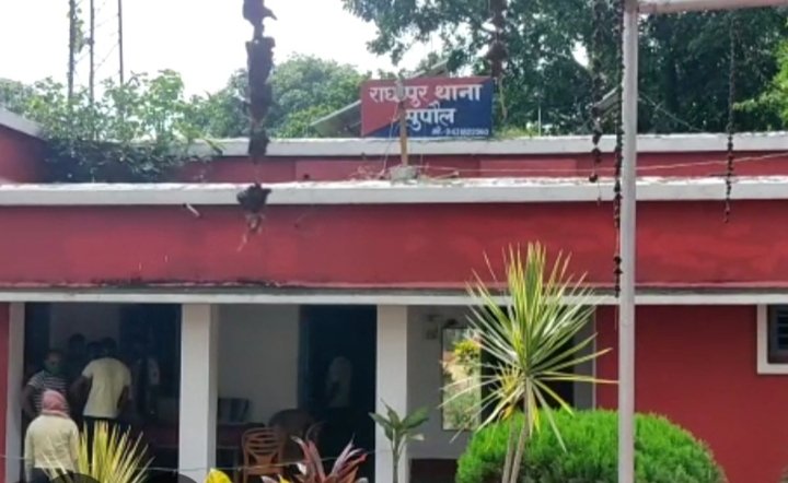 सुपौल में लूट की योजना बना रहे अपराधी चढ़ा पुलिस के हत्थे, लोडेड देसी पिस्टल बरामद