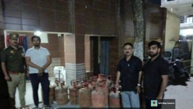 उत्तर प्रदेश: मीरगंज प्रशासन की बड़ी कार्रवाई: गैस सिलेंडरों की कालाबाजारी का भंडाफोड़, 22 सिलेंडर बरामद