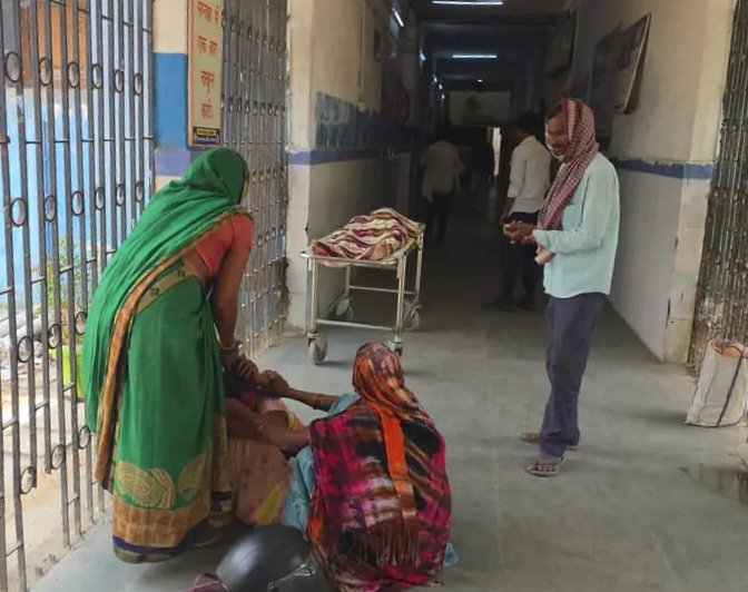औरंगाबाद में दर्दनाक घटना, आग से झुलसकर बुजुर्ग महिला की मौत औरंगाबाद में दर्दनाक घटना, आग से झुलसकर बुजुर्ग महिला की मौत