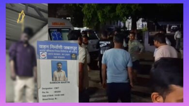जबलपुर व्हीकल फैक्ट्री में सनसनी: चार्जमैन ने ऑफिस में लगाई फांसी!