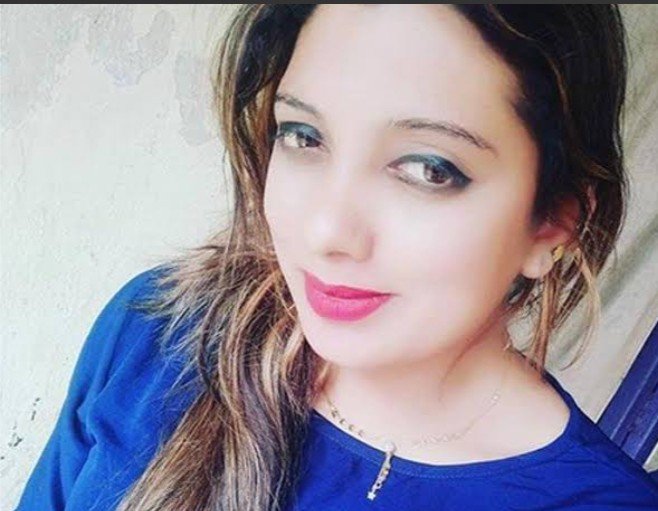 इटावा की भागवत कथा में बवाल! डांसरों ने लगाया किन्नरों पर जबरन लिंग परिवर्तन का दबाव