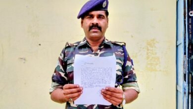 उत्तर प्रदेश: बॉर्डर पर सुरक्षित, घर में जान पर आफत… पत्नी और पट्टीदारों के चक्रव्यूह में फंसा SSB जवान, मुख्यमंत्री से न्याय की आस