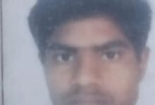 इटावा में फंदे पर लटका मिला युवक का शव, 5 साल के बेटे ने देखा; पत्नी से थी अनबन