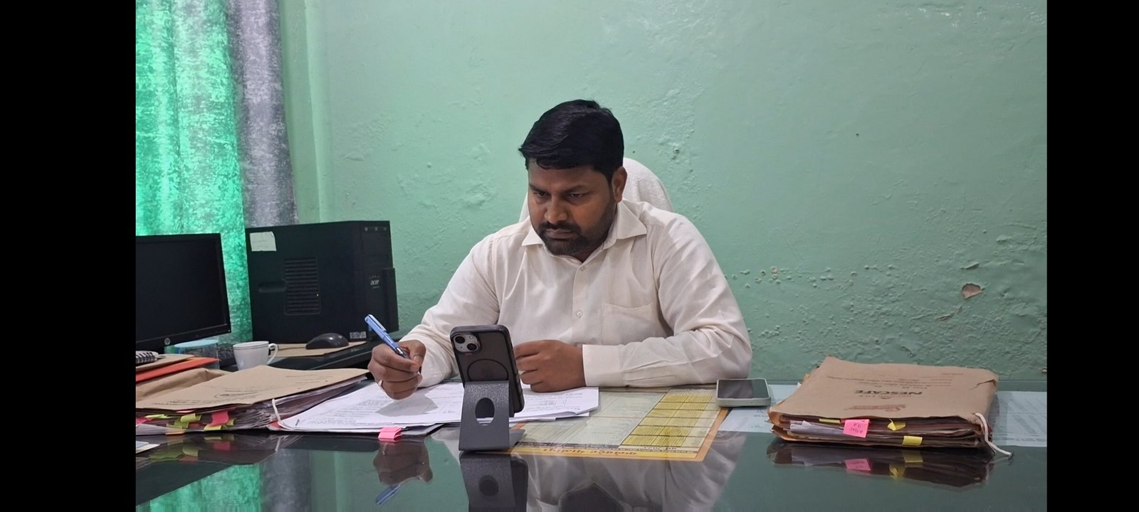 उत्तर प्रदेश: यूपी बोर्ड एग्जाम संपन्न, 6000 छात्रों ने छोड़ी परीक्षा, पांच केंद्रों पर होगा मूल्यांकन