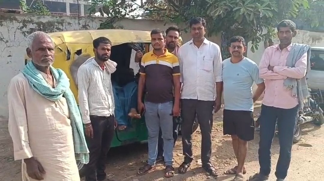 शादी की खुशियां बनीं मातम! छज्जा गिरने से अब तक 3 की मौत, 35 घायल
