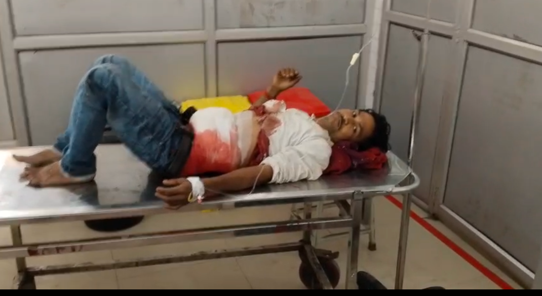 उत्तर प्रदेश: बहराइच में सात बच्चों के पिता प्रेमी ने की गर्भवती प्रेमिका को मारा चाकू, पूरा मामला जानकर हो जाएंगे हैरान