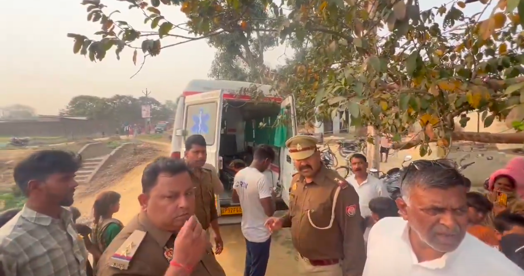 उत्तर प्रदेश: बहराइच में सरकारी नलकूप के पिलर के नीचे दबा मासूम, हुई दर्दनाक मौत