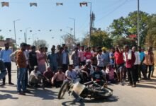 तेज रफ्तार ट्रक ने दोपहिया सवार को रौंदा, मौके पर मौत