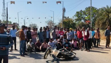 तेज रफ्तार ट्रक ने दोपहिया सवार को रौंदा, मौके पर मौत