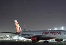 तकनीकी खराबी की आशंका पर न्यूयॉर्क-दिल्ली एअर इंडिया फ्लाइट आयरलैंड में उतरी, सभी यात्री सुरक्षित