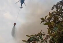 अरुणाचल में जंगल की आग बुझाने उतरी वायुसेना, हेलीकॉप्टर से गिराया 66 हजार लीटर पानी