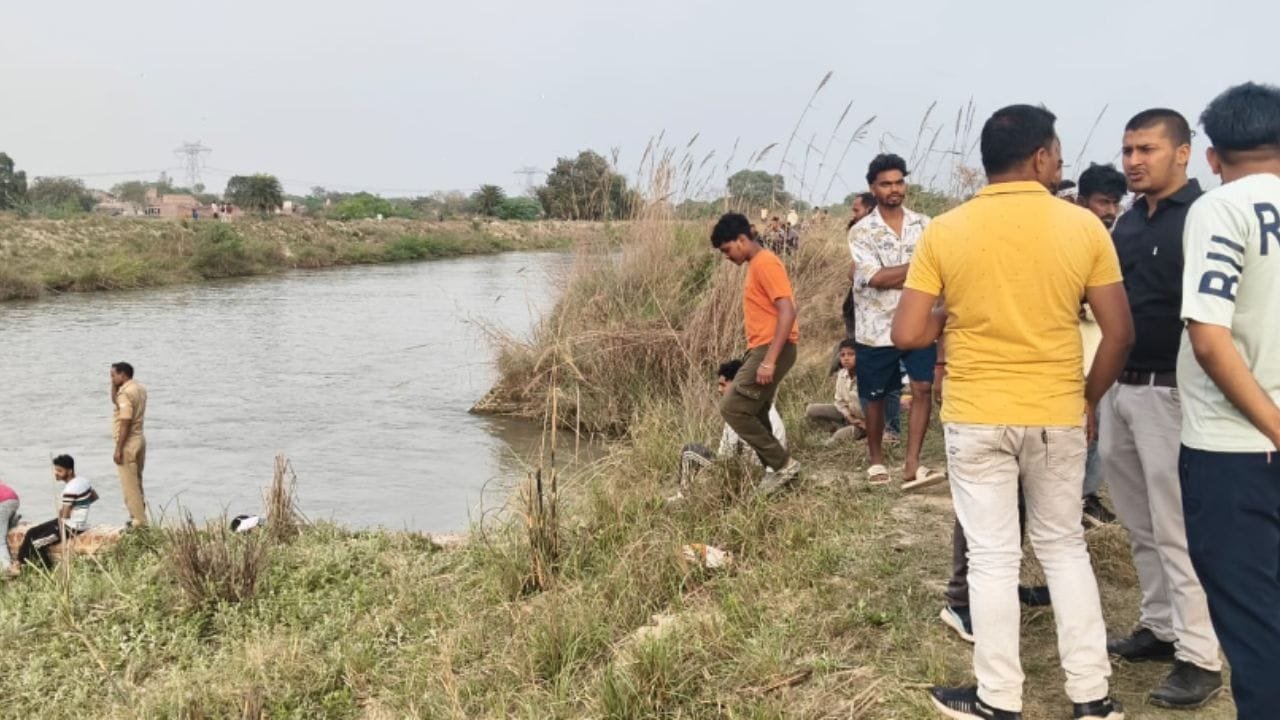 UP: दोस्तों के साथ की शराब पार्टी, फिर नहर में गया नहाने गया युवक… हो गया लापता UP: दोस्तों के साथ की शराब पार्टी, फिर नहर में गया नहाने गया युवक… हो गया लापता