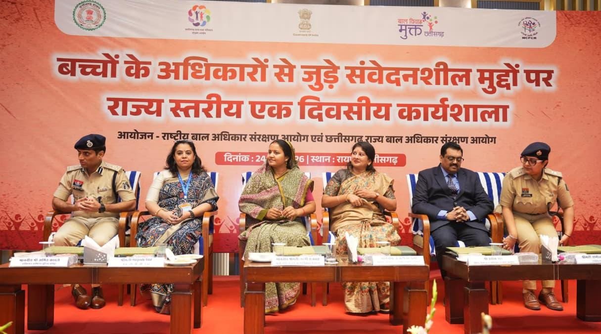 हर बच्चा अपना है, यही सोच बदलेगी भविष्य की दिशा – मंत्री श्रीमती लक्ष्मी राजवाड़े