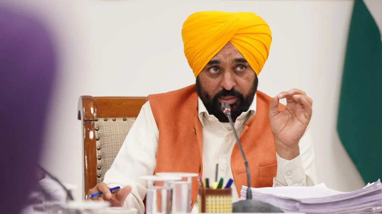 खाड़ी देशों में फंसे पंजाबियों की मदद के लिए सरकार सक्रिय, 24 घंटे हेल्पलाइन शुरू