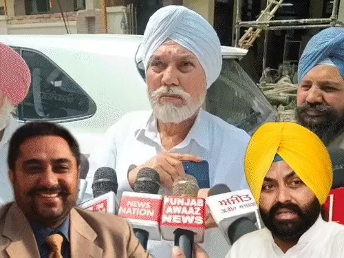 पंजाब : AAP मंत्री का नाम लेकर अफसर ने सुसाइड किया