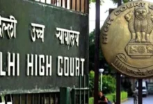 DU में प्रोटेस्ट पर बैन को लेकर हाई कोर्ट सख्त, पूछा-पूरी तरह रोक कैसे लगा सकते हैं?