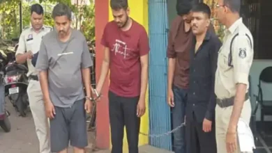 ड्रग सिंडिकेट के ठिकानों पर रायपुर पुलिस की रेड, दो गिरफ्तार, पूछताछ जारी ड्रग सिंडिकेट के ठिकानों पर रायपुर पुलिस की रेड, दो गिरफ्तार, पूछताछ जारी