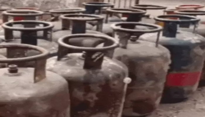 छत्तीसगढ़ में कमर्शियल गैस पर कोटा सिस्टम लागू, 214 छापों में 1013 सिलेंडर जब्त