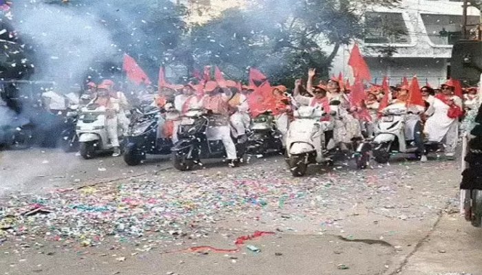 बिलासपुर में झूलेलाल जन्मोत्सव पर निकली स्कूटी रैली, महिलाओं ने दिखाई एकजूटता