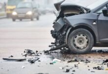 खारून नदी पुल पर ऑयल टैंकर पलटा, दुर्ग-रायपुर मार्ग पर लगा जाम