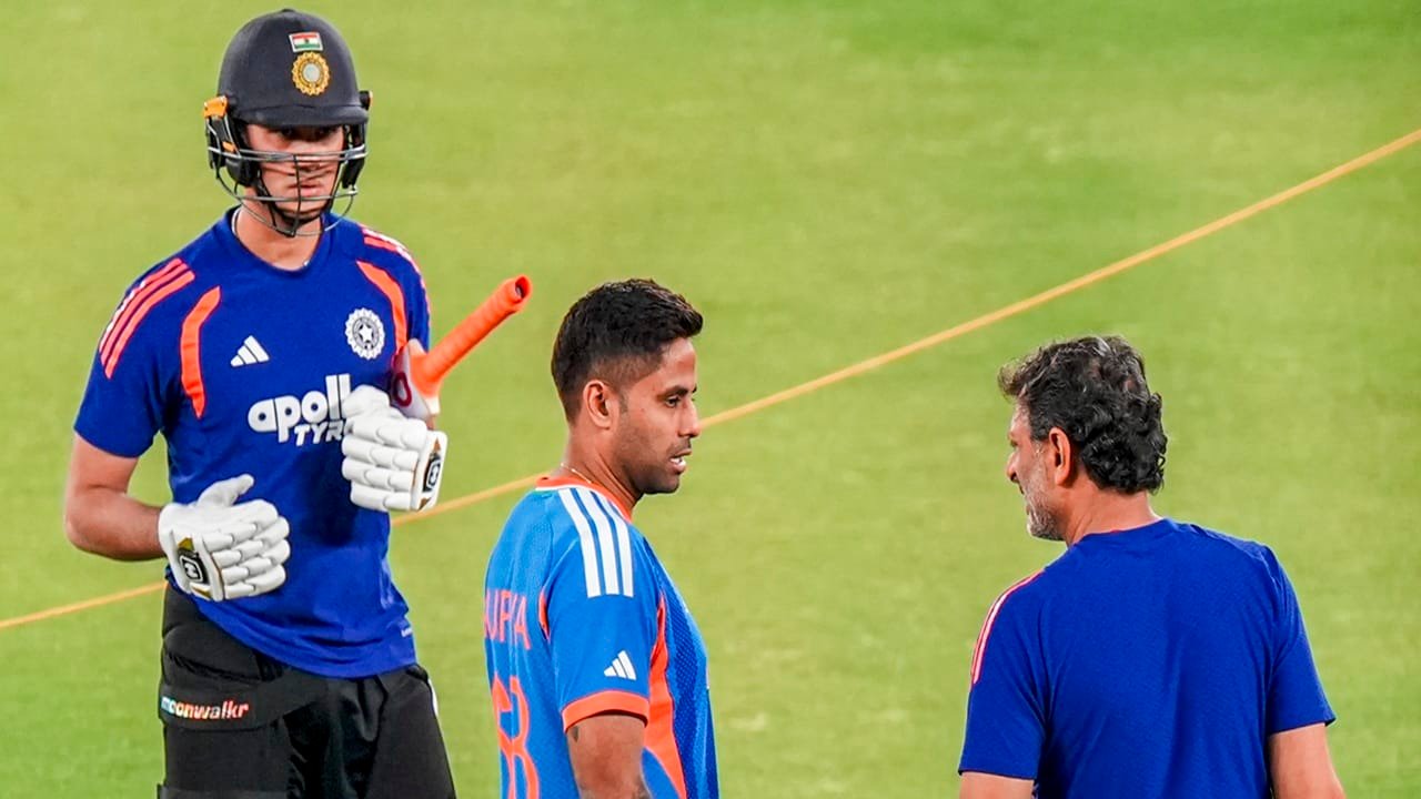 T20 World Cup 2026 Final: अभिषेक शर्मा, वरुण चक्रवर्ती पर हुआ बड़ा फैसला, टी20 वर्ल्ड कप के फाइनल में नहीं खेलेंगे ये 4 खिलाड़ी